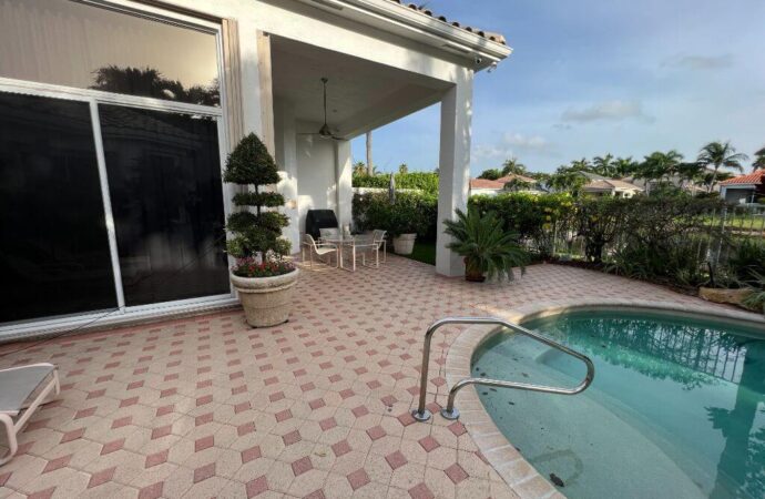 Contact-SoFlo Pool Decks and Pavers of Delray Beach